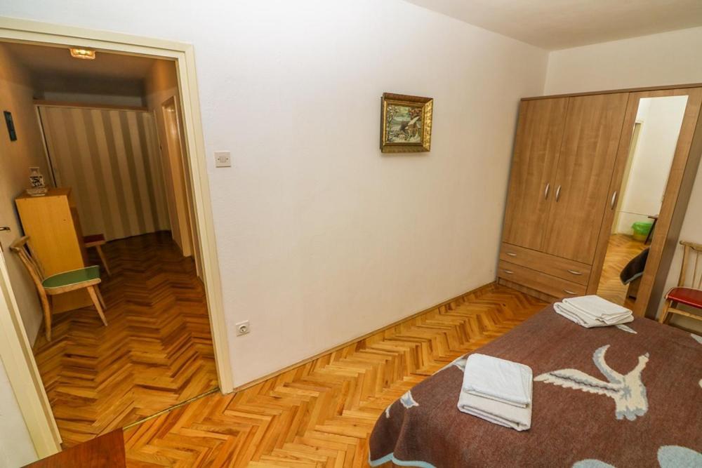Double Rooms Tomica 2 With Balcony Baska  Exterior photo