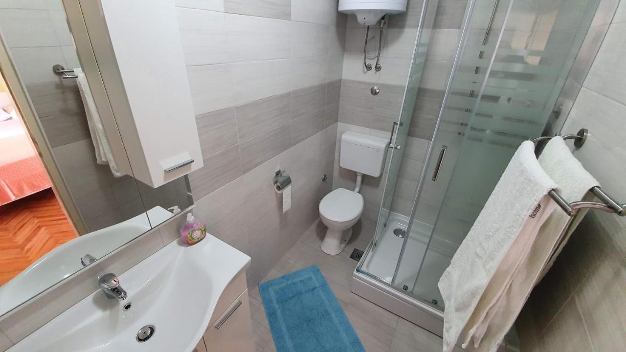 Double Rooms Tomica 2 With Balcony Baska  Exterior photo