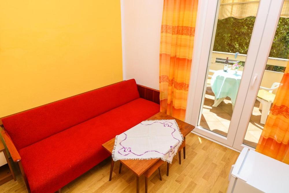 Double Rooms Tomica 2 With Balcony Baska  Exterior photo